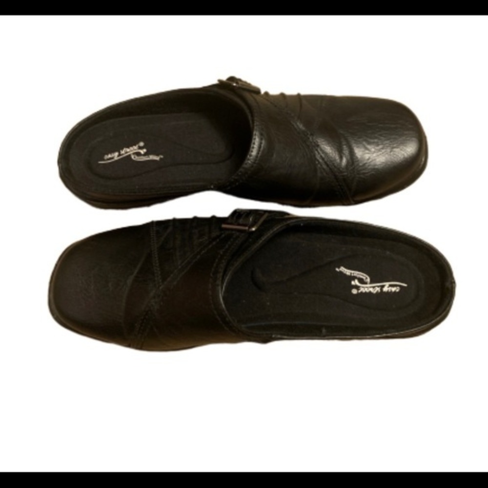 Easy street slip on shoes
